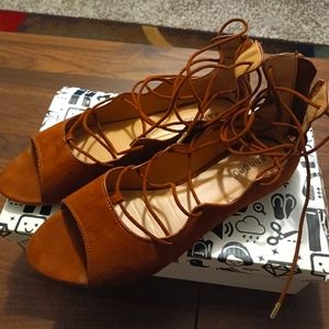 Bamboo Women's Brown Zip Up Sandals Size 10